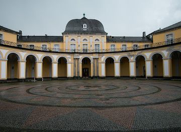 germany/westphalia/landmark/poppelsdorf-palace