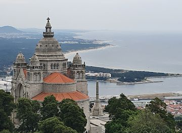 portugal/viana-do-castelo/landmark/miradouro-de-santa-luzia