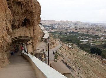 israel/jerusalem/landmark/mount-of-temptation
