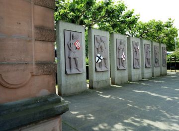 germany/rhineland/landmark/sandsteinreliefs-der-kurfursten-und-des-deutschen-konigs