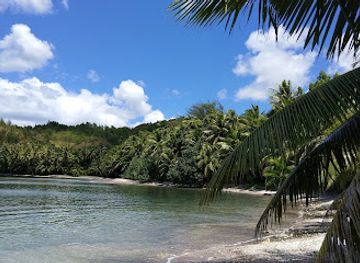 guam/tamuning-beach/landmark/cetti-bay