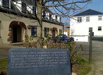 jersey/saint-john/landmark/uplands-apartments