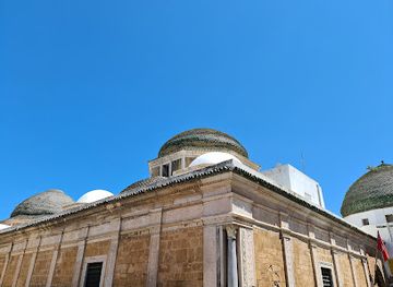 tunisia/the-dahar-mountains/landmark/royal-mausoleum-of-tourbet-el-bey