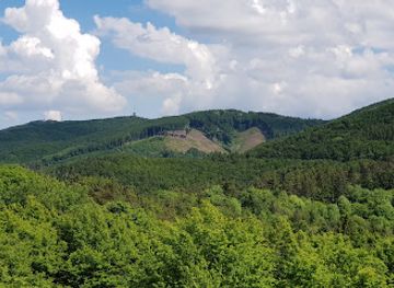 hungary/matra-mountains/landmark/voros-ko-kilato
