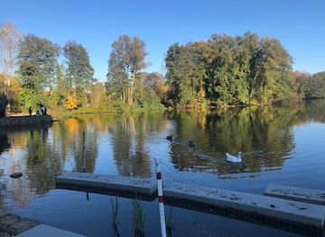 luxembourg/echternach-lake/landmark/mullerthal-trail