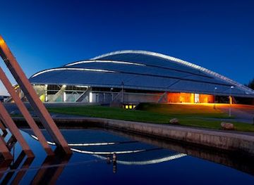 norway/hedmark/landmark/vikingskipet