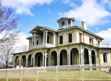 alabama/tuscaloosa/landmark/jemison-van-de-graaff-mansion