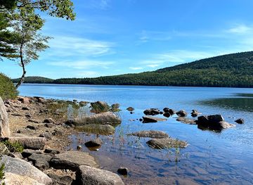 maine/acadia-national-park/landmark/eagle-lake-bridge