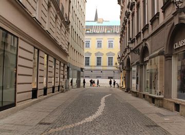 germany/munich/landmark/druckebergergasse