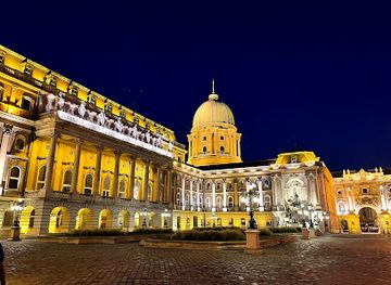 hungary/zemplen/landmark/labyrinth