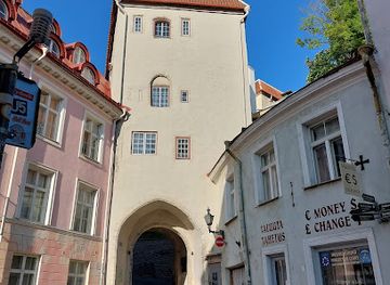 estonia/tallinn-old-town/landmark/pika-jala-varavatorn