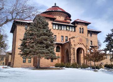 south-dakota/rosebud/landmark/battle-mountain-sanitarium