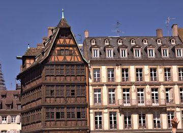 france/strasbourg/landmark/petit-train-touristique-de-strasbourg