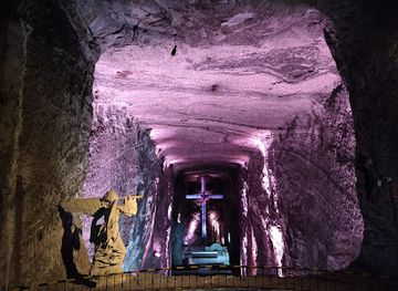 colombia/insular-region/landmark/salt-cathedral