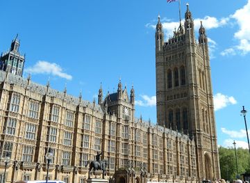 united-kingdom/london/westminster/landmark/royal-court