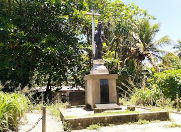 micronesia/kolonia/landmark/town-gymnasium