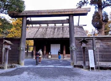 japan/ise/landmark/geku-sando-front-approach-leading-to-geku-outer-shrine