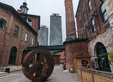 canada/toronto/distillery-district/landmark/thompson-landry-gallery