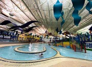 illinois/schaumburg/landmark/the-water-works-indoor-water-park