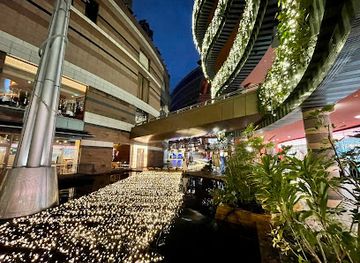 japan/fukuoka/nakasu/landmark/canal-city-hakata