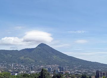 el-salvador/central-valley/landmark/zona-rosa-san-salvador