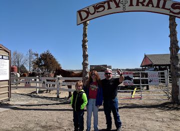nebraska/north-platte/landmark/dusty-trails-llc