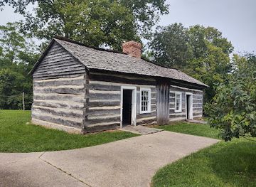 illinois/lincoln-home-national-historic-site/landmark/lincoln-log-cabin-state-historic-site