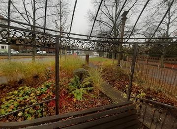 germany/hannover/sudstadt/landmark/uhrwald-refugium-by-gartenheim