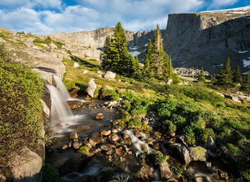 wyoming/bighorn-national-forest/landmark/cloud-peak-wilderness