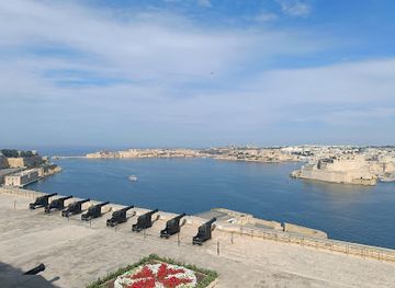 malta/marsa/landmark/barrakka-lift