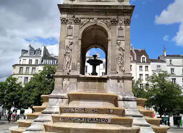 Fontaine des Innocents