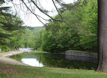 canada/peace-river-country/landmark/mohawk-trail-state-forest