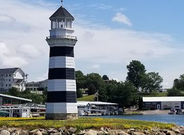 iowa/iowa-great-lakes/landmark/lake-panorama
