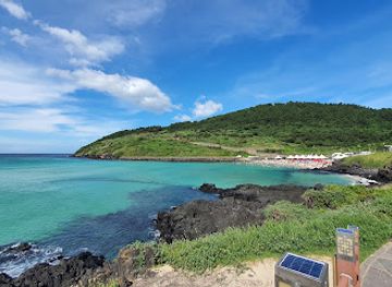 south-korea/jeju-island/landmark/hamdeok-beach