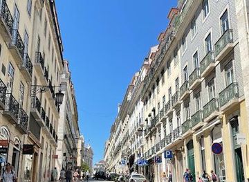 portugal/sintra/landmark/r-garrett