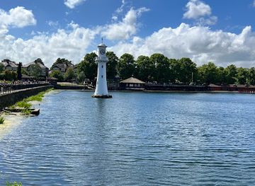 united-kingdom/south-glamorgan/landmark/roath-park