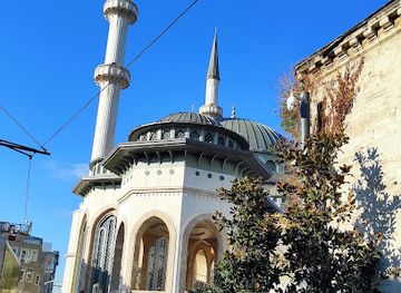 turkiye/istanbul/taksim/landmark/taksim-maksemi
