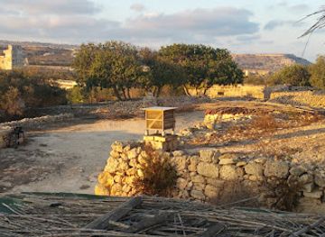 malta/central-region/landmark/koperattiva-rurali-manikata-ir-razzett-tal-qasam