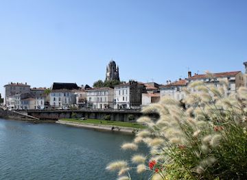 france/poitou-charentes/landmark/charente