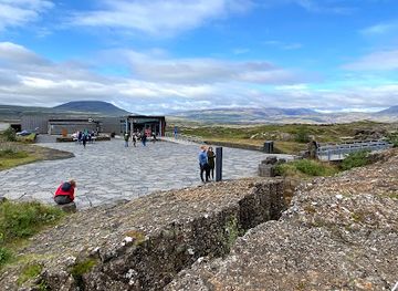 iceland/Þingvellir-national-park/landmark/viewpoint