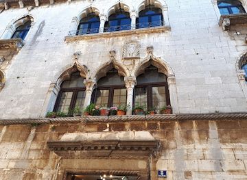 croatia/porec/landmark/aquarium-porec