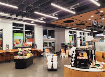 rhode-island/warwick/landmark/neon-marketplace-warwick