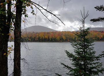 vermont/molly-falls-state-park/landmark/mollys-falls-pond