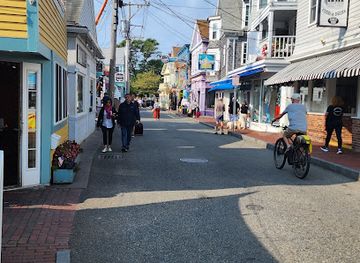 massachusetts/provincetown/landmark/provincetown-whale-watch-tickets