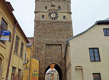 czechia/bohemia/landmark/the-gate-of-holy-mother