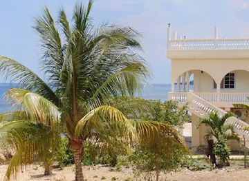 jamaica/runaway-bay/landmark/runaway-bay-beach-house