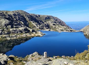 portugal/serra-da-estrela/landmark/miradouro-serra-do-acor