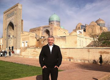 uzbekistan/zarafshan-range/landmark/shah-i-zinda