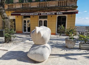 croatia/opatija/landmark/galerija-antikvarijat-gal