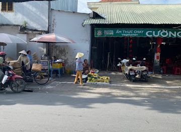 vietnam/can-tho/landmark/xang-thoi-lake-food-street